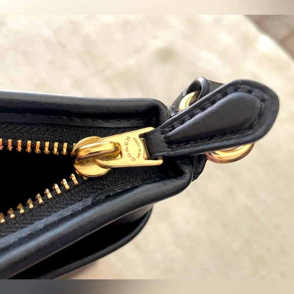 Coach Leather Monogram Signature Crossbody Bag & Wristlet - Picture 6 of 14